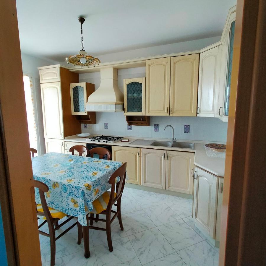 Casa Vacanza Rosariomaria Реалмонте Екстериор снимка